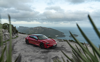 2022, Porsche Taycan GTS Sport Turismo front view, new red Taycan GTS, electric cars, German cars, Porsche HD wallpaper