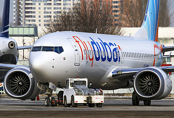 Flydubai (Travels), Boeing 737 8 Max, Kyiv Zhulyany airport, Aircraft graphy HD wallpaper