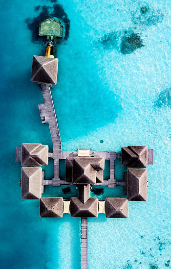 Hut, resort, aerial view, tropical sea HD phone wallpaper