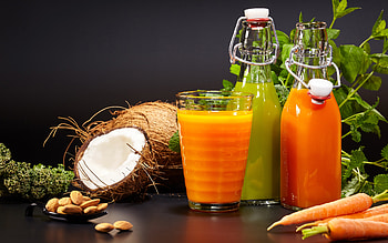 Juice Coconuts and Carrots, carrots, coconuts, juice, drink HD wallpaper