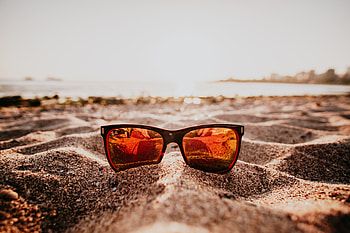 Sand, Reflection, Shine, Miscellanea, Miscellaneous, Brilliance, Close-Up, Sunglasses HD wallpaper