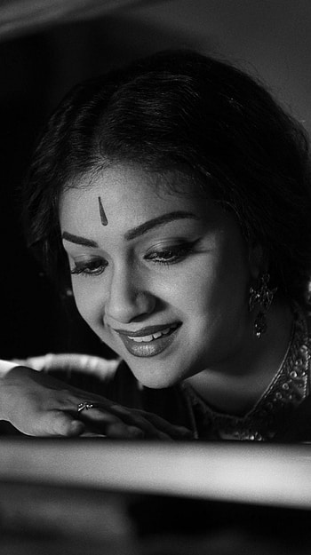 Nadigair thilakam, keerthi suresh HD phone wallpaper