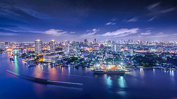 Twilight cityscape, Chao Phraya River, Thailand HD wallpaper