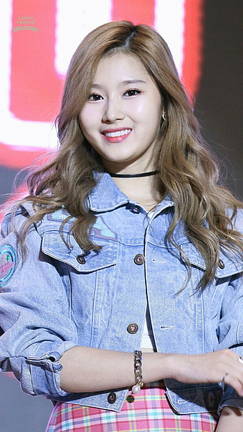 Sana Minatozaki, Singer HD phone wallpaper