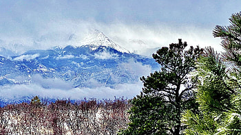 Pikes Peak emerging through the clouds, Colorado, sky, usa, winter, snow, landscape, trees HD wallpaper