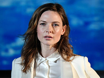 Rebecca Ferguson HD wallpaper