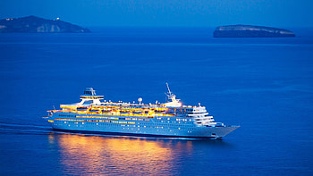 World's most expensive cruise, Exclusive indulgence, Lavish luxury, Unmatched extravagance HD wallpaper