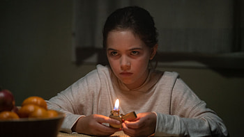 Ryan Kiera Armstrong Firestarter HD wallpaper