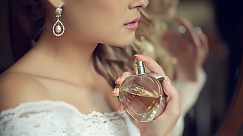 Perfume , backgrounds, Fragrance , Aesthetic inspiration HD wallpaper