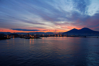 Pompeii, Vesuvius by boat, Travel to Positano, Ancient ruins HD wallpaper