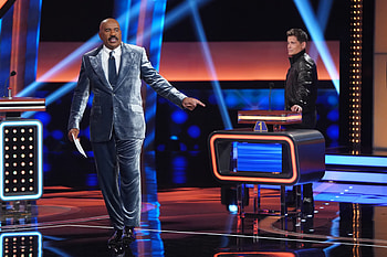 Celebrity Family Feud season eight, ABC game show HD wallpaper
