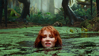 Bryce Dallas Howard Jurassic World Dominion HD wallpaper