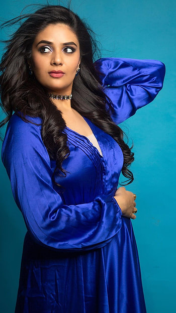 Sreemukhi, telugu actress, anchor HD phone wallpaper