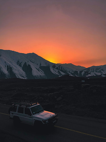 Sunset, Mountains, Macro, Road, Car, Suv HD phone wallpaper