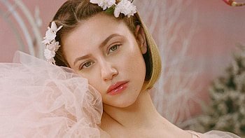 Short Hair Girl Model Lili Reinhart Is Posing For A Wearing White Dress Standing In Blur Background Girls HD wallpaper