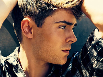 Zac Efron HD wallpaper