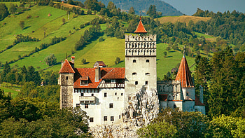 Bran Castle HD wallpaper