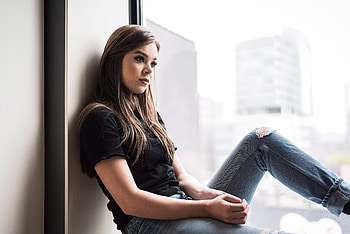 Hailee Steinfeld Latest, hailee-steinfeld, celebrities, girls, music HD wallpaper