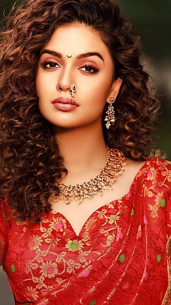 Divya agrawal, actress, traditional HD phone wallpaper
