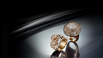 Exquisite jewelry, Delicate gemstones, Stylish adornments, Sophisticated accessories HD wallpaper