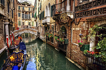 Venice's charm, Majestic gondolas, Breathtaking beauty, Enchanting canals HD wallpaper