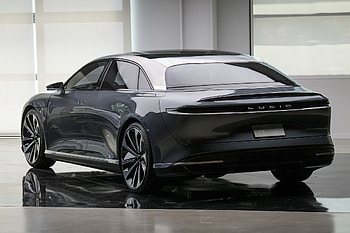 Lucid Motors, SPAC shares, Tank, Public deal HD wallpaper