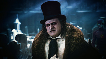 Superhero DC Comics, Batman returns, Danny DeVito, Iconic character HD wallpaper