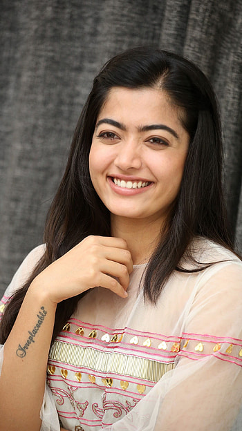 Rashmika mandanna, telugu actress, gorgeous, beautiful HD phone wallpaper