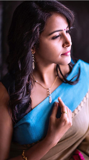 Subiksha, model, saree HD phone wallpaper