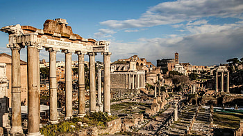 Rome Skyline, Ancient ruins, Italian history, Beautiful architecture HD wallpaper