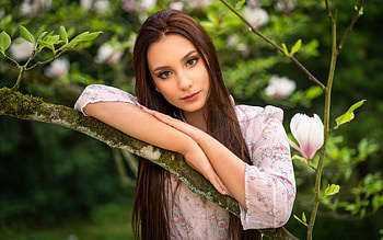 Magnolia Girl, girl, magnolia, pretty, brunette HD wallpaper