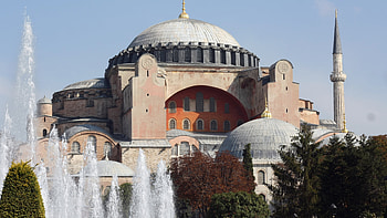 Hagia Sophia, Iconic landmark, Byzantine architecture, Historical site HD wallpaper