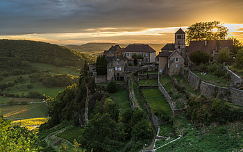 Chateau-Chalon, ancient castle, valley, evening, sunset, castles of France, Chateau-Chalon proud landscape, Chateau-Chalon panorama, France HD wallpaper