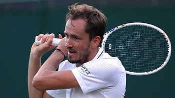 Wimbledon 2023 Tennis Action – Dynamic Court Moment, Daniil Medvedev, Wimbledon 2023, tennis, Sports HD wallpaper