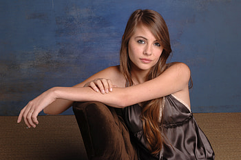 Willa Holland In 2017, willa-holland, celebrities, girls HD wallpaper
