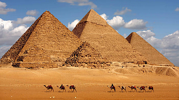 Pyramids of Giza, Pyramids and camels, U , Egyptian wonders HD wallpaper