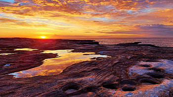 Sunrise at Clovelly, just south of Sydney, NSW, australia, landscape, clouds, colors, sky, water, rocks, reflections HD wallpaper