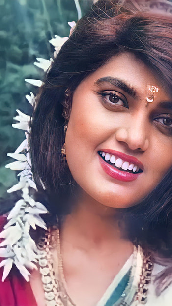 Silk Smitha, multilingual actress HD phone wallpaper