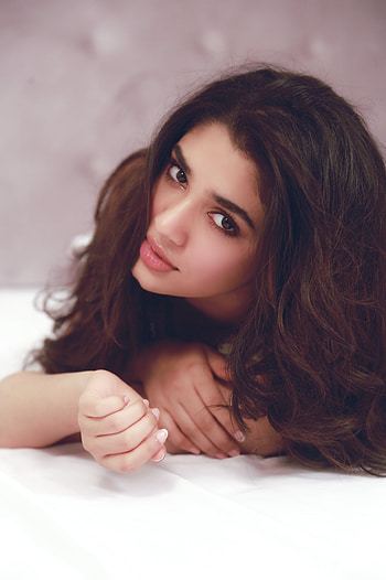 Krithi Shetty, lip HD phone wallpaper