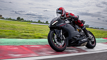 Ducati Panigale V2 Speed Thrills, vehicle, Ducati Panigale V2 HD wallpaper