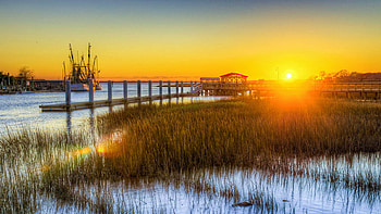 Shem Creek Sunset - Charleston, South Carolina, river, ship, pier, sky, water, sun, usa HD wallpaper