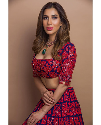 SOPHIE CHOUDRY, hair, lip HD phone wallpaper