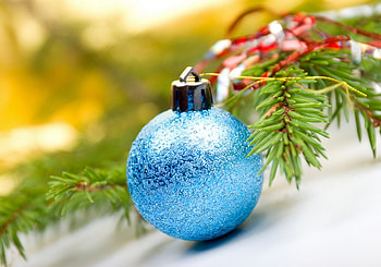 Christmas decorations, blue, holidays, graphy, cute, balls, garland, ball, christmas, decorations, lovely, new year HD wallpaper