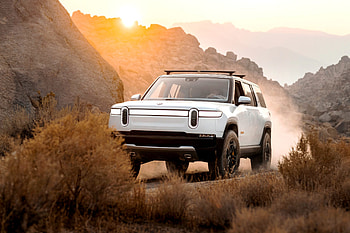 Rivian Automotive, Electric vehicle manufacturer, Billion-dollar IPO, Energyload HD wallpaper