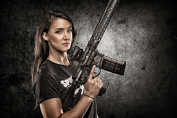 Armed Women, Women, Armed, rifle, assault HD wallpaper