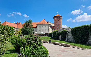 Wawel Castle in Krakow, Poland, benches, Krakow, Poland, castle HD wallpaper