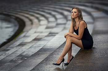Girl Black Dress Sitting On Stairs , black-dress, girls, model, stairs HD wallpaper