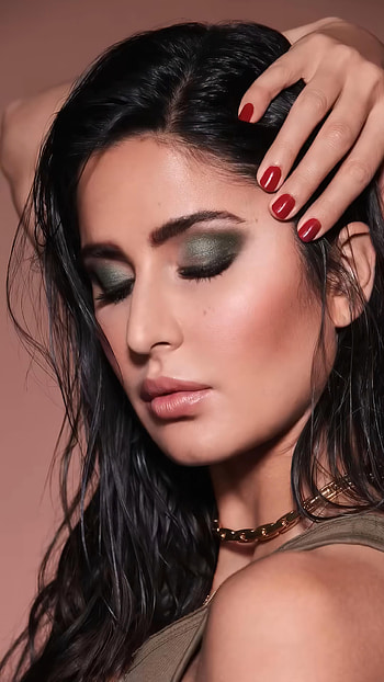 Kay Beauty Eyeshadow, Katrina Kaif HD phone wallpaper