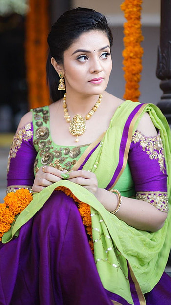 Sreemukhi, telugu actress, saree beauty HD phone wallpaper