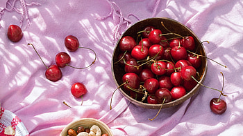 Tips for buying fresh cherries, Cherries in every dish, Recipes with cherries, Market's juicy treasures HD wallpaper